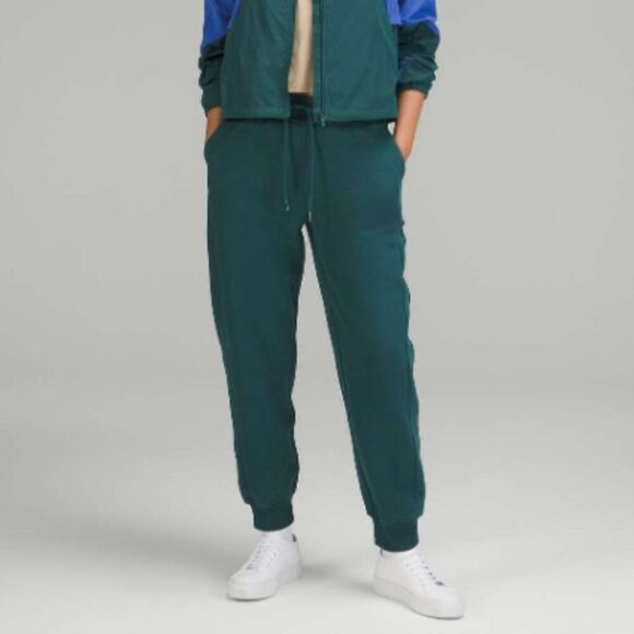 LULULEMON Scuba Relaxed Fit High Rise Jogger Green Size 6 - Picture 1 of 11